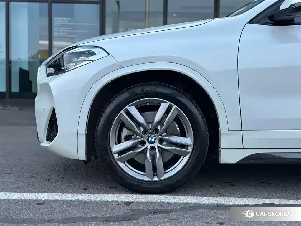 BMW X2 id 4599750 из Китая 10