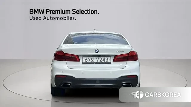 BMW 5 Series (G30) id 3742469 из Кореи 14