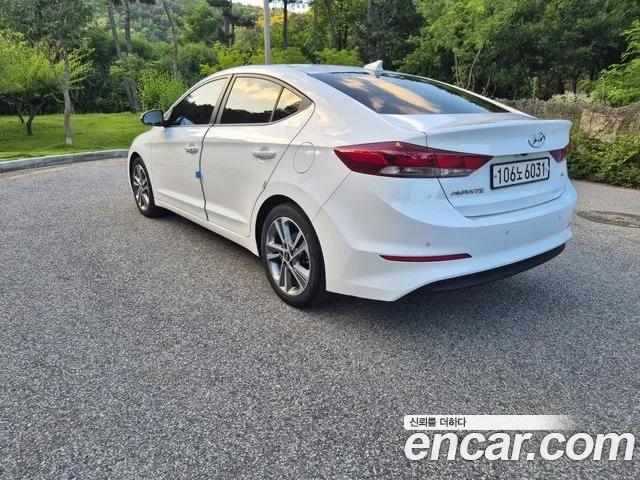 Hyundai Avante AD id 2873396 из Кореи 14