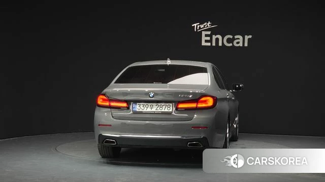 BMW 5 Series (G30) id 3935870 из Кореи 14