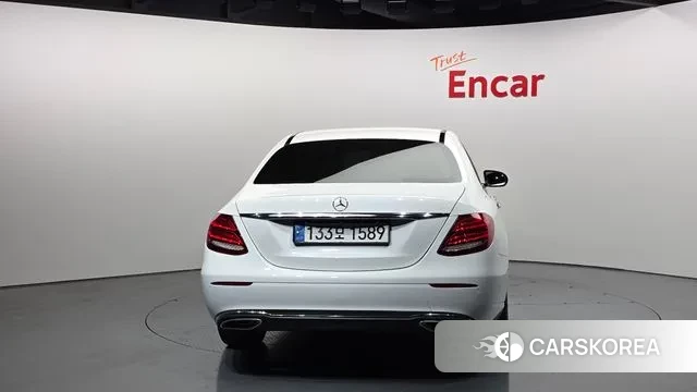 Mercedes-Benz E-Class W213 id 3578419 из Кореи 14