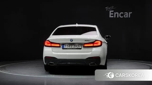 BMW 5 Series (G30) id 3012000 из Кореи 14