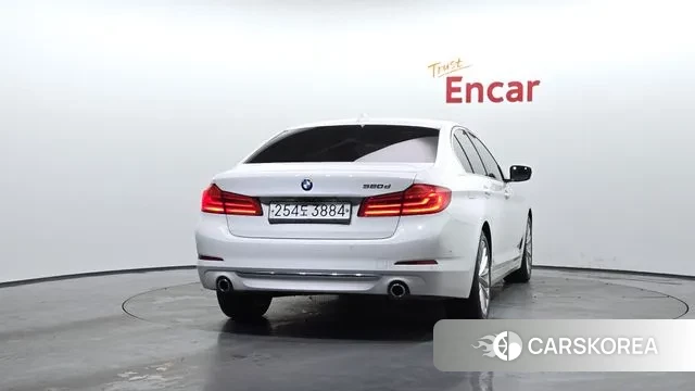 BMW 5 Series (G30) id 3598534 из Кореи 14