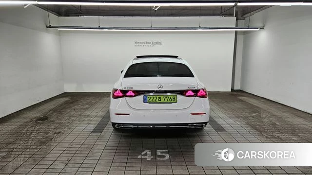 Mercedes-Benz E-Class W214 id 4248646 из Кореи 14