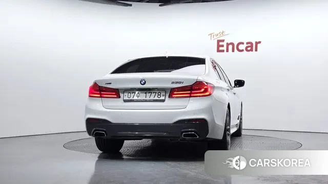 BMW 5 Series (G30) id 3672829 из Кореи 14