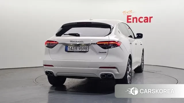 Maserati Levante id 3550558 из Кореи 14