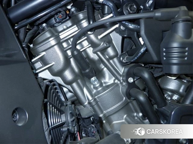 Engine photo