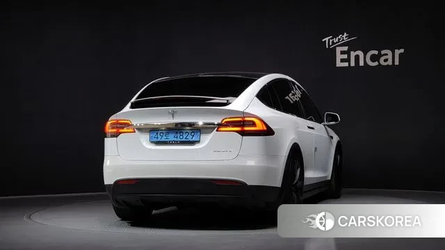 Tesla Model X id 3361921 из Кореи 14