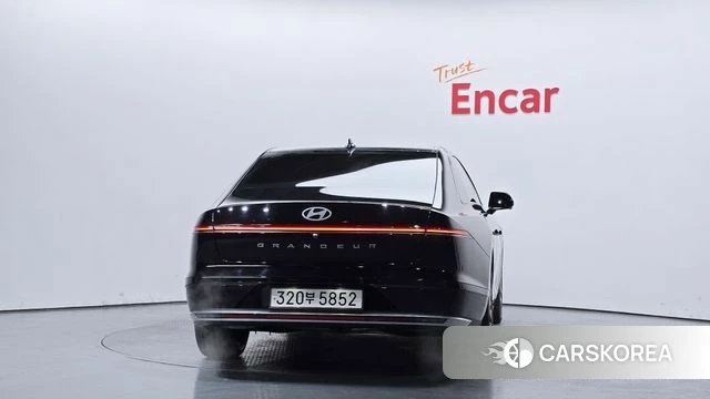 Hyundai Grandeur (GN7) id 3870809 из Кореи 14