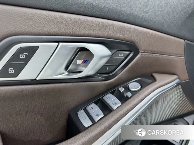 BMW 3 series id 4313326 из Китая 13