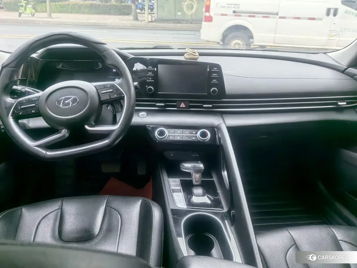 Hyundai Elantra id 4547356 из Китая 15