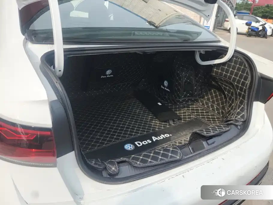 Volkswagen Sagitar id 4576681 из Китая 10