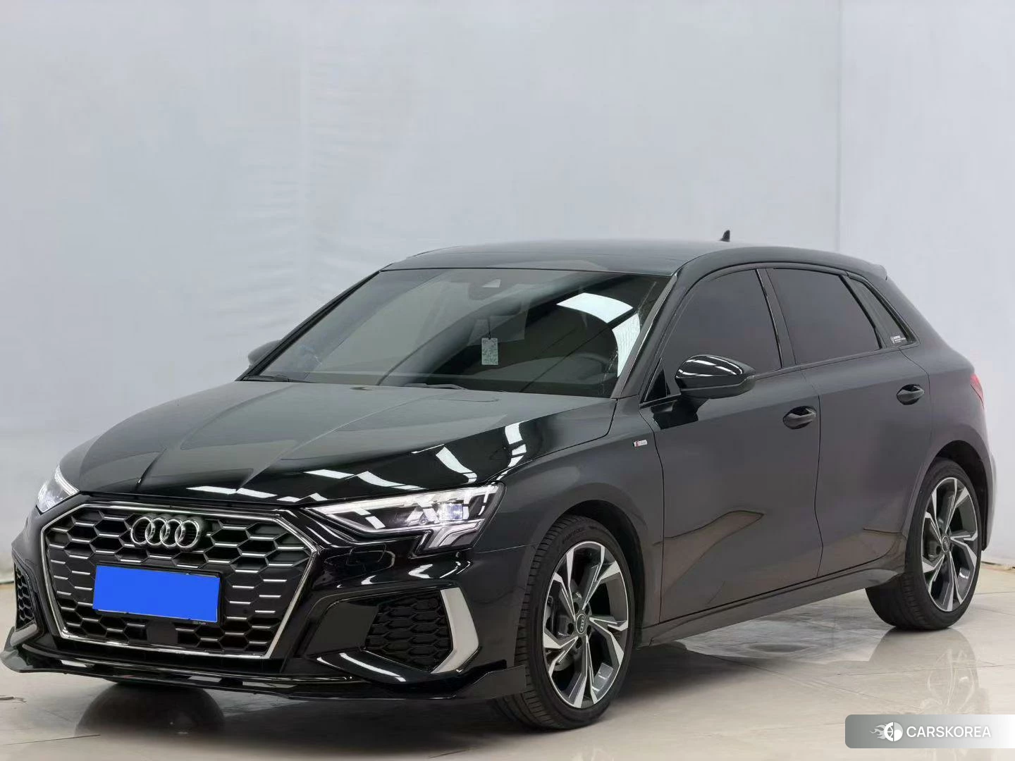 Audi A3 2023 Черный из Китая, фото 4