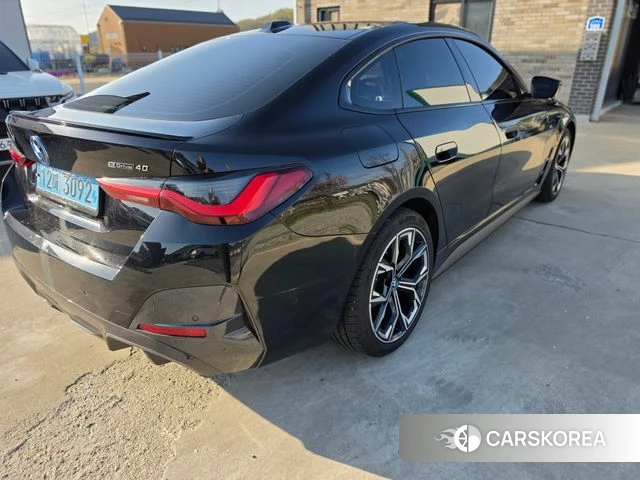 BMW i4 2023 Черный из Кореи, фото 5