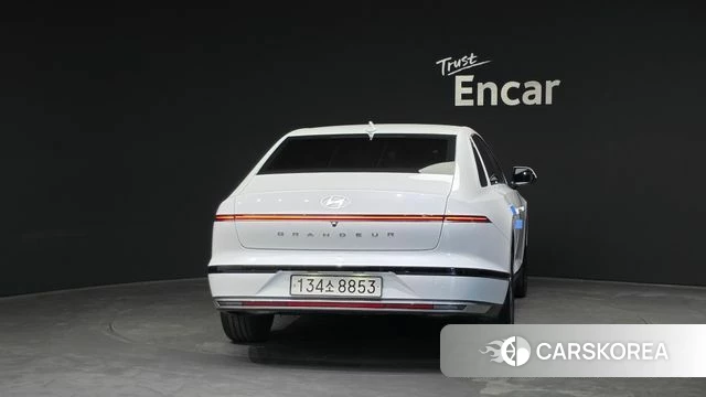 Hyundai Grandeur Hybrid (GN7) id 4494091 из Кореи 24