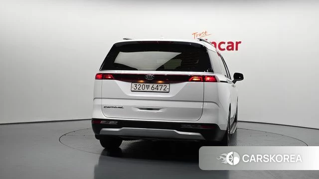 Kia Carnival 4th generation id 4586118 из Кореи 24