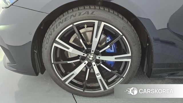 BMW 5 Series (G60) id 4701050 из Кореи 24