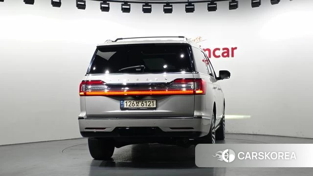 Lincoln Navigator 4th generation id 4409725 из Кореи 30