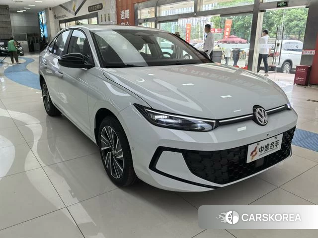 Volkswagen Lavida id 4366141 из Китая 15