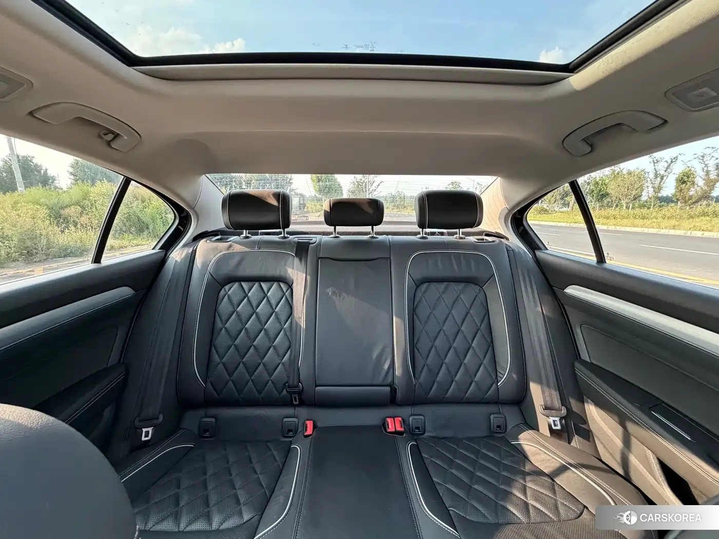 Volkswagen Magotan id 4599733 из Китая 25