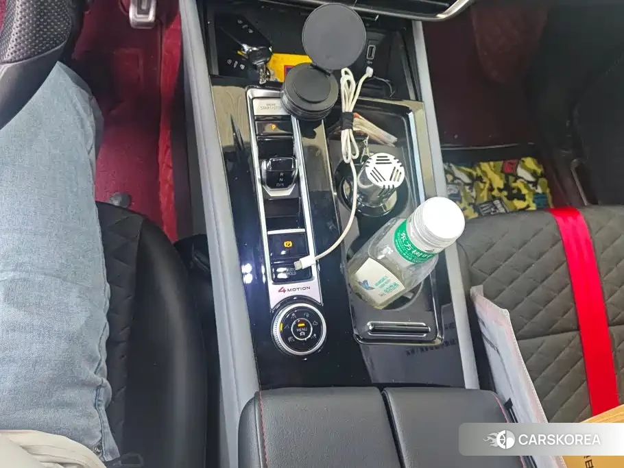 Volkswagen Touareg id 4681138 из Китая 10