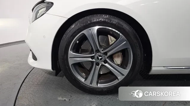 Mercedes-Benz E-Class W213 id 3479904 из Кореи 14