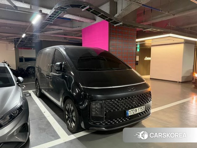 Hyundai Staria 2022 Серый из Кореи, фото 4