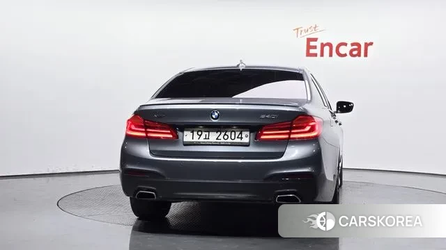 BMW 5 Series (G30) id 3602206 из Кореи 14