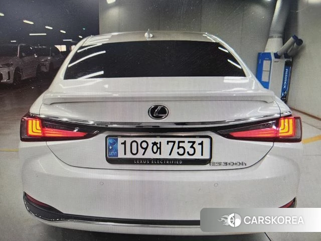 Lexus ES300h 7th generation id 4222695 из Кореи 11