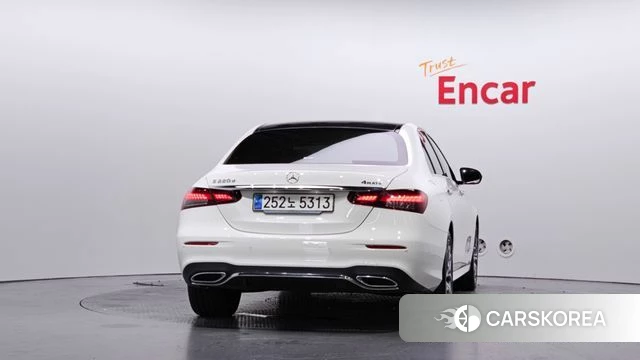 Mercedes-Benz E-Class W213 id 4749515 из Кореи 32