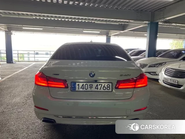 BMW 5 Series (G30) id 2961373 из Кореи 14