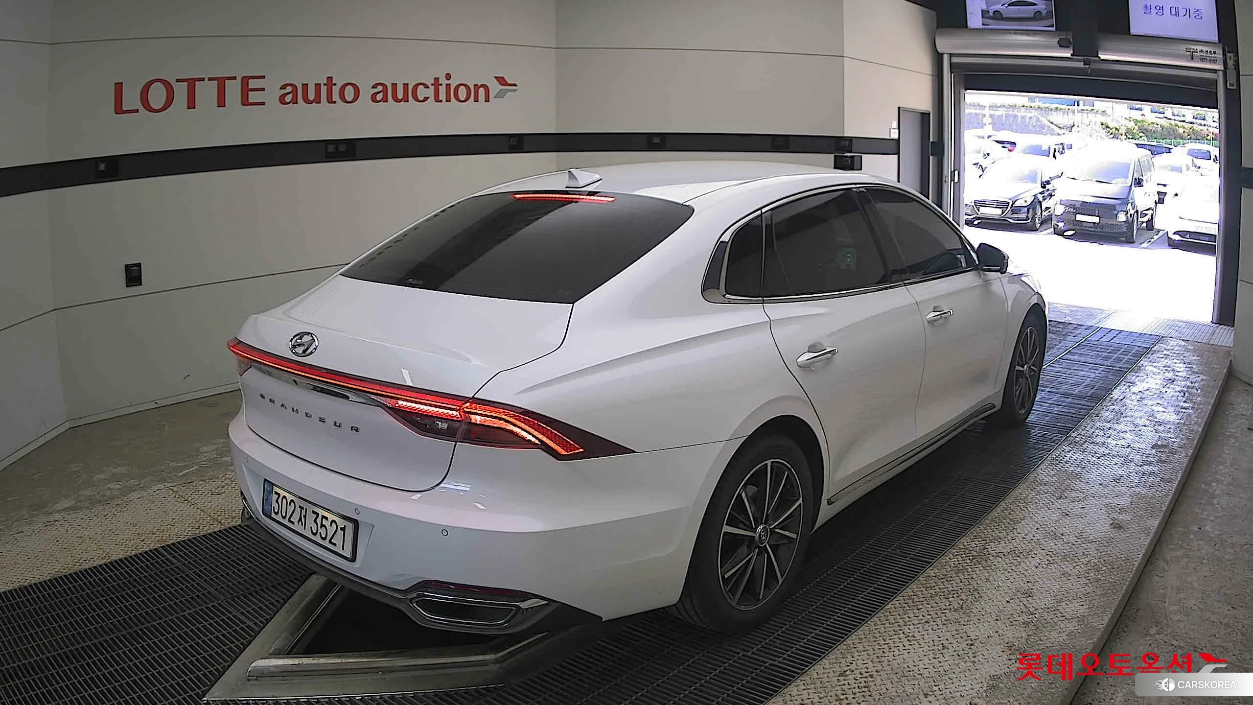 Hyundai Grandeur id 4296820 из Кореи 31