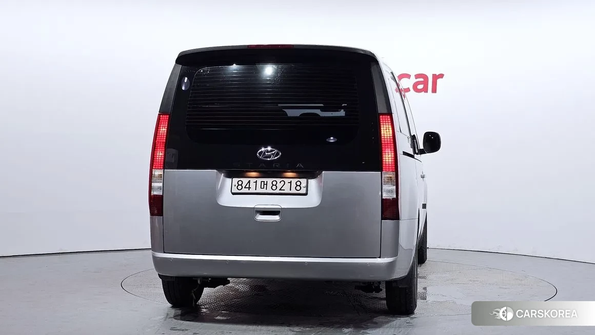 Hyundai Staria id 1735908 из Кореи 14