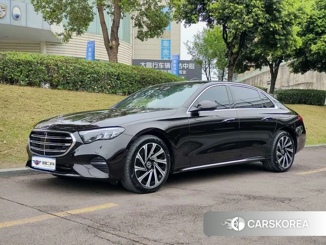 Mercedes-Benz E-class 2024 Черный из Китая, фото 4