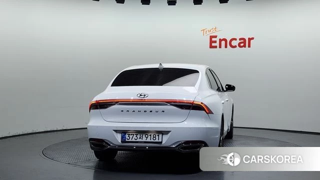 Hyundai The New Grandeur IG id 4409042 из Кореи 24