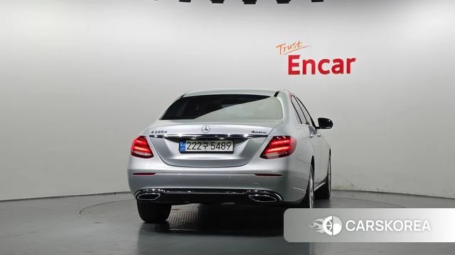 Mercedes-Benz E-Class W213 id 4795022 из Кореи 26