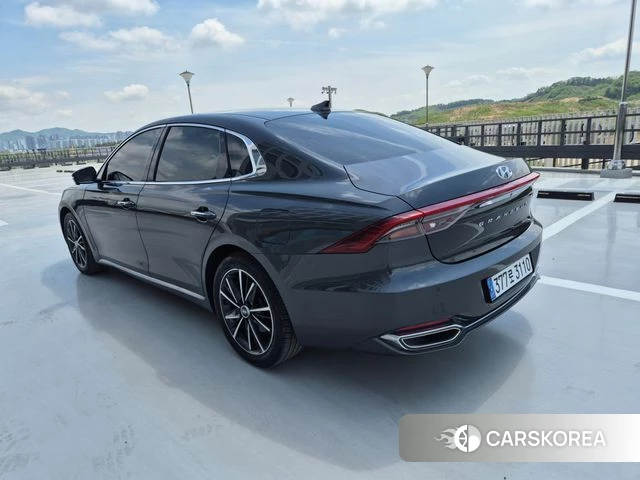 Hyundai The New Grandeur IG id 4231536 из Кореи 13