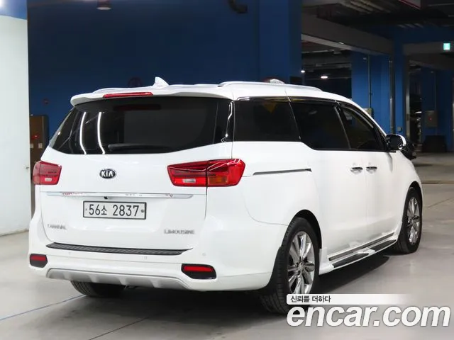 Kia The New Carnival id 2388952 из Кореи 14