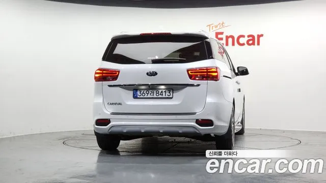 Kia The New Carnival id 2446744 из Кореи 14