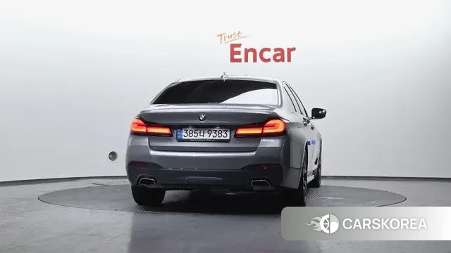 BMW 5 Series (G30) id 3634486 из Кореи 14