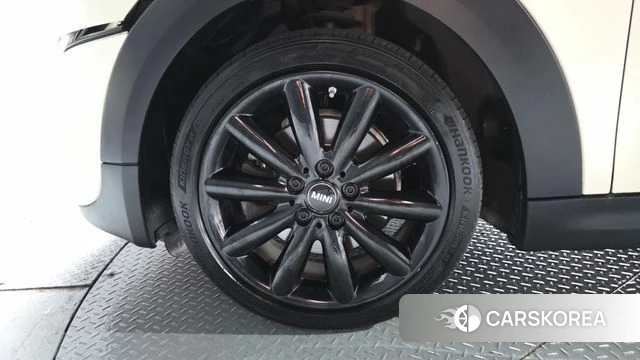 Mini Cooper S id 4727705 из Кореи 33
