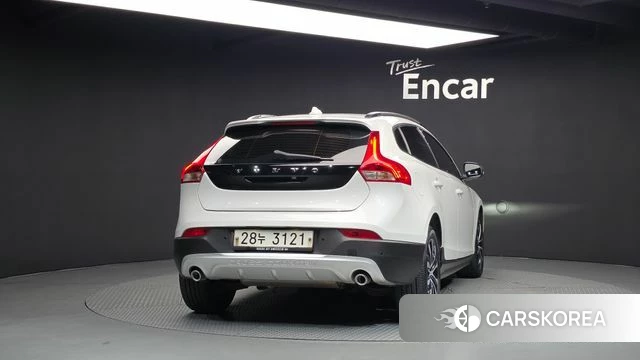 Volvo V40 Cross-Country id 4698784 из Кореи 14