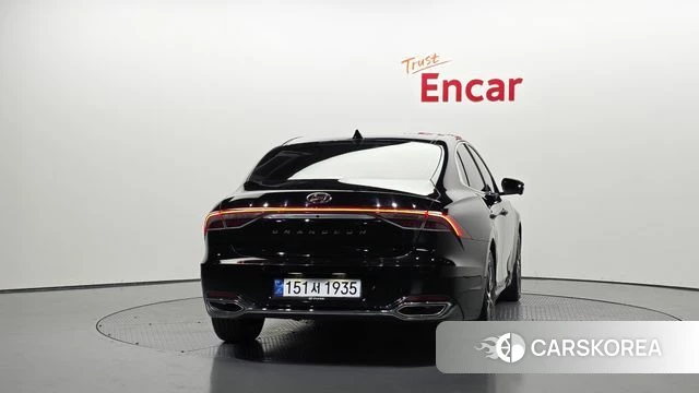 Hyundai The New Grandeur IG id 4495986 из Кореи 14