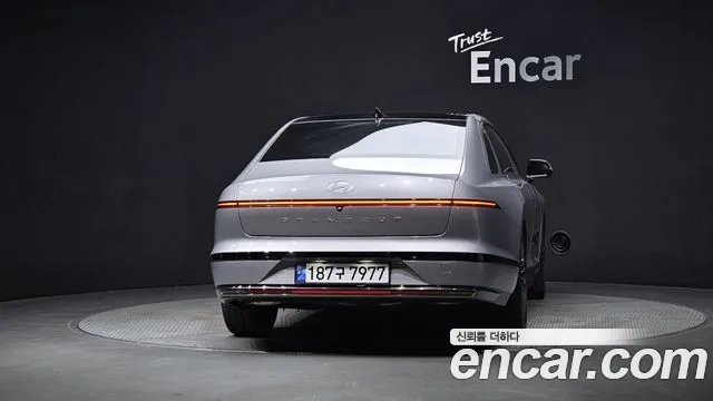 Hyundai Grandeur Hybrid (GN7) id 2867868 из Кореи 14