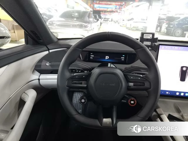Xiaomi Car Xiaomi SU7 2025 Серебристо-серый из Китая, фото 4