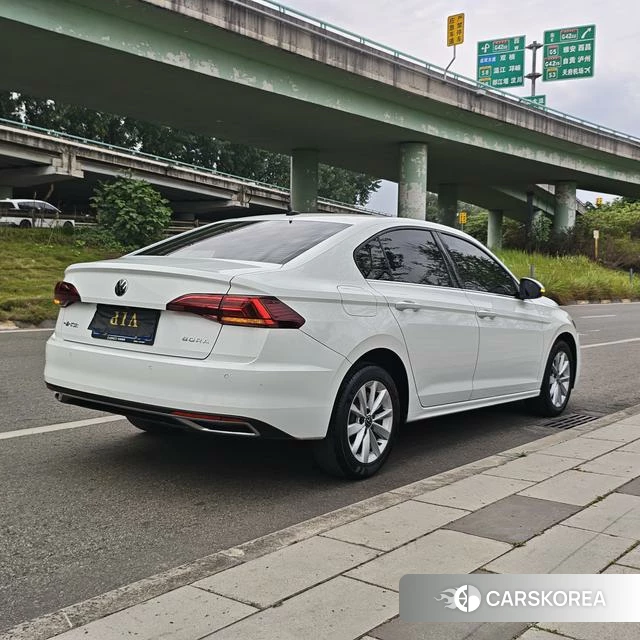 Volkswagen Bora 2021 Белый из Китая, фото 4