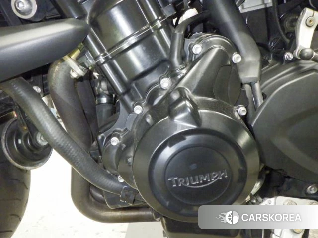 Engine photo
