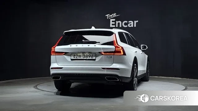 Volvo V60 Cross-Country 2nd Generation id 3112398 из Кореи 14