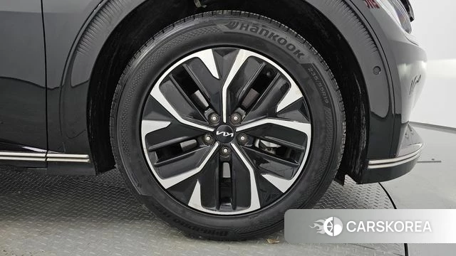Kia EV6 id 4267002 из Кореи 29