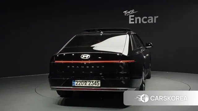 Hyundai Grandeur (GN7) id 3256999 из Кореи 14